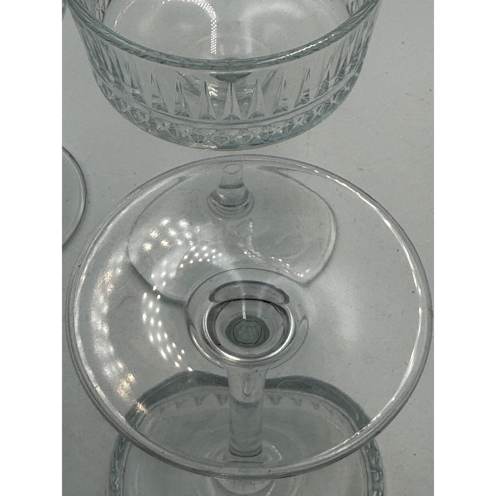 Panache Set of 4  Clear Fluted Diamond Band Champagne Coupe Cocktail‎ Glasses - Picture 6 of 7